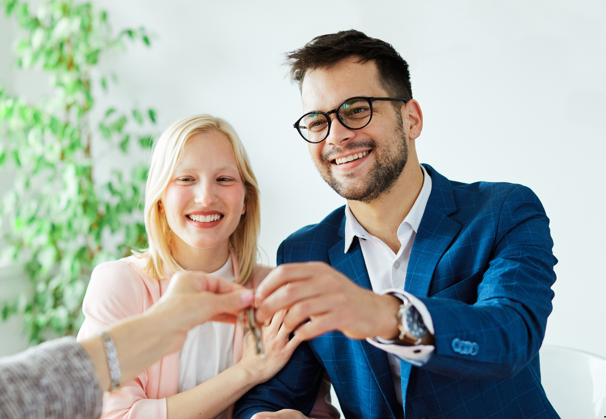 U.S. Tariffs Rattle Aussie Economy – But Property Prices Could Soar in 2025 3 a couple is taking their property as a first home buyer